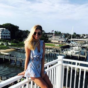 Meet your Posher, Bailey